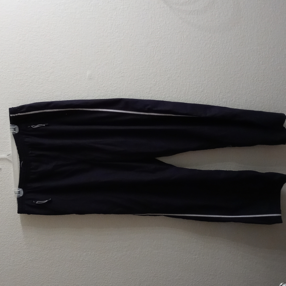 Transnine size XL 32 length  Black & gray-white side of legs Jogging pants B45 X